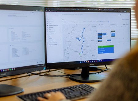 Wat is Field Service Management? de betekenis, voordelen en toepassingen uitgelegd