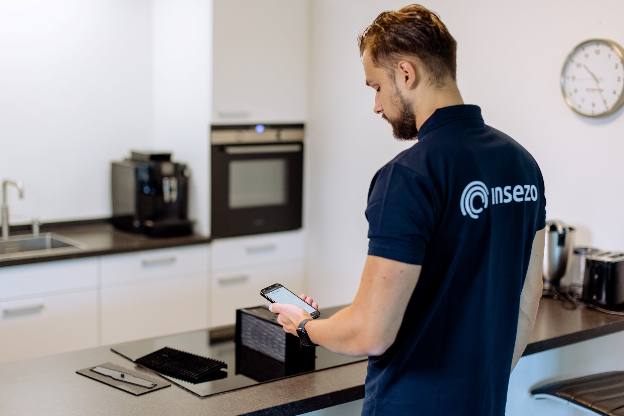 Digitale werkbon keukenzaak